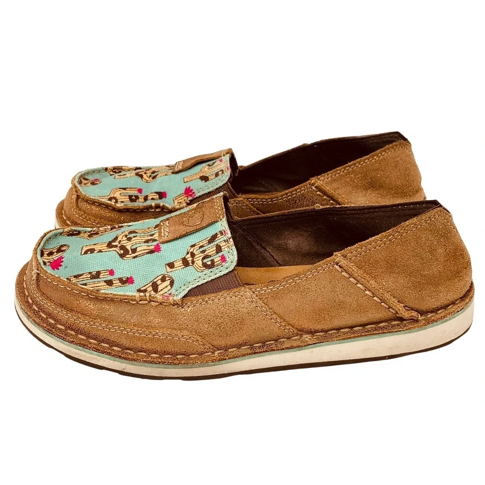 Ariat very good